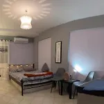 Cosy With Easy Parking לריסה