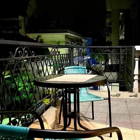 Cosy With Easy Parking