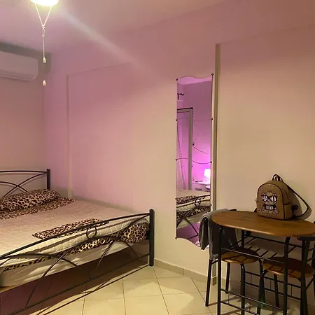 Cosy With Easy Parking 公寓 *