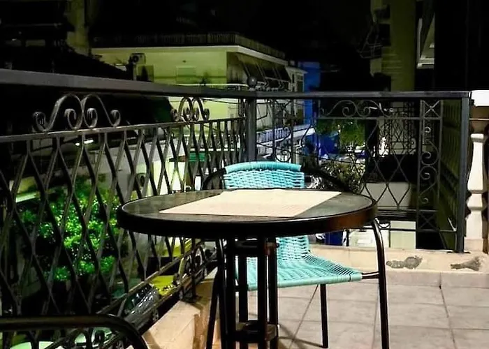 Cosy With Easy Parking