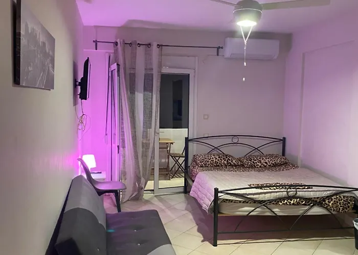 Cosy With Easy Parking *